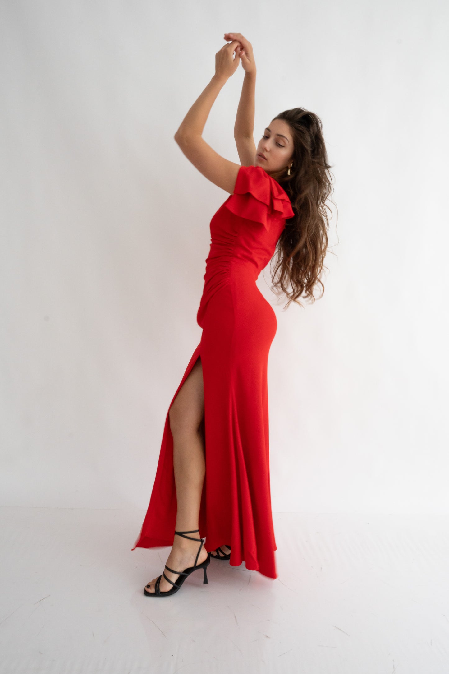 Rochie elegantă lungă cu slit și fundă, pe un umăr – Eleonora Rose Bow (AT1)