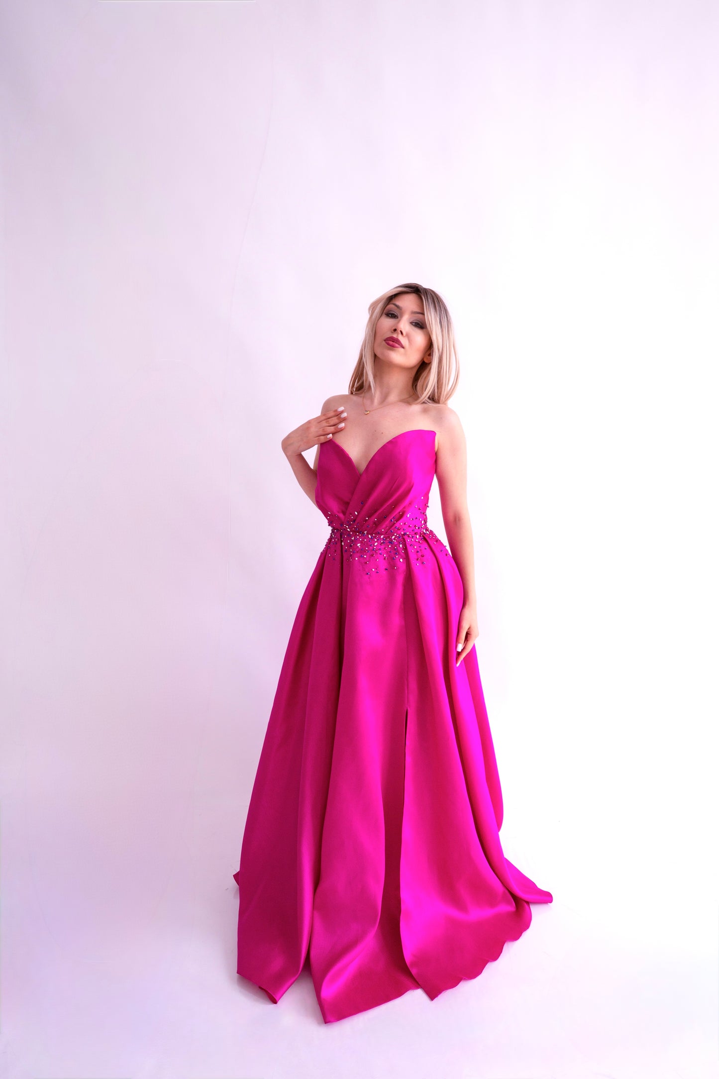 Rochie de ocazie cu umerii goi și croi prințesă - Aurora Glow (AT3)