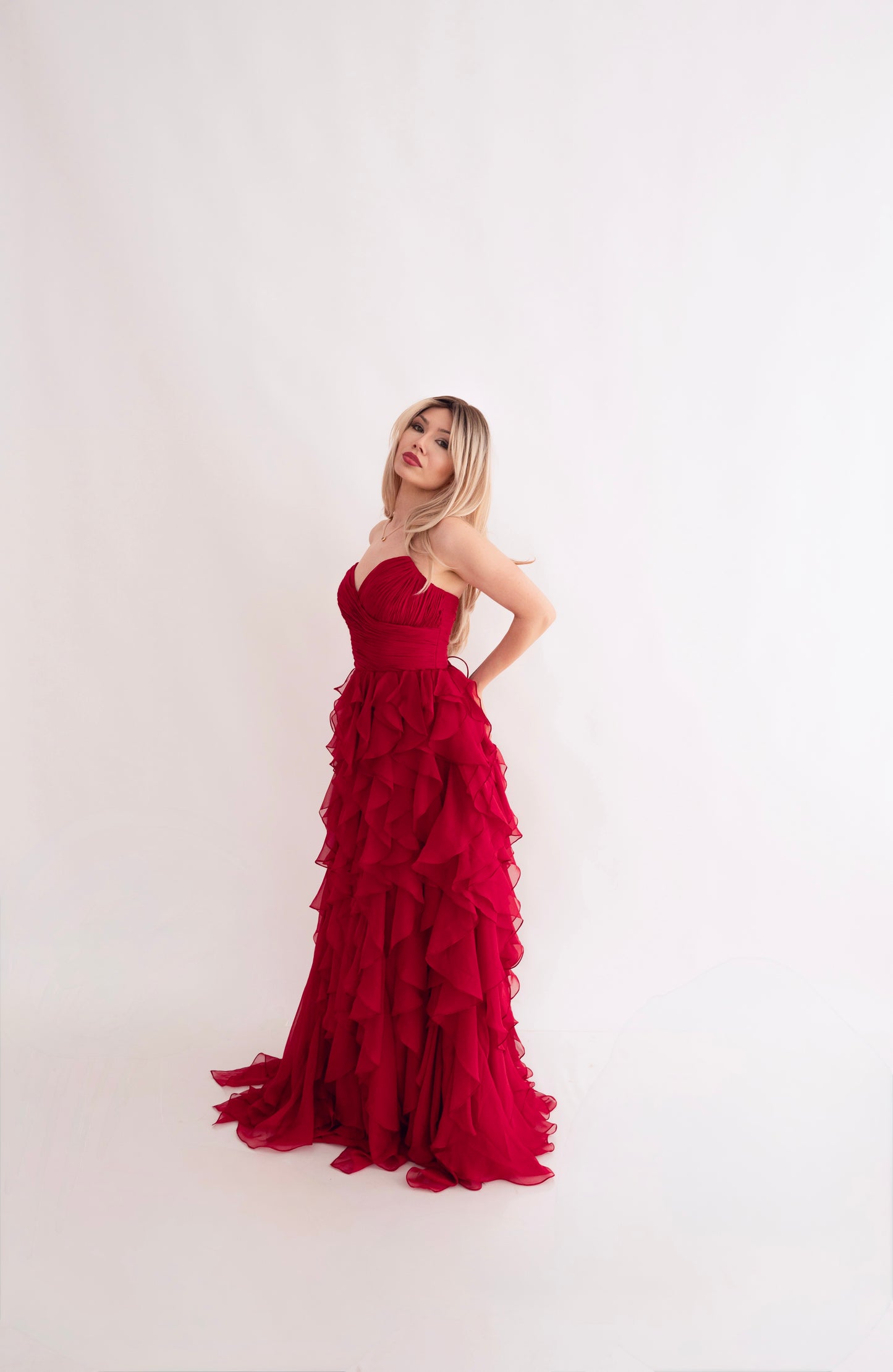 Rochie de Seară prințesă, decolteu inimă și cu Volane - Ruffle Elegance (AT5) - Rosu