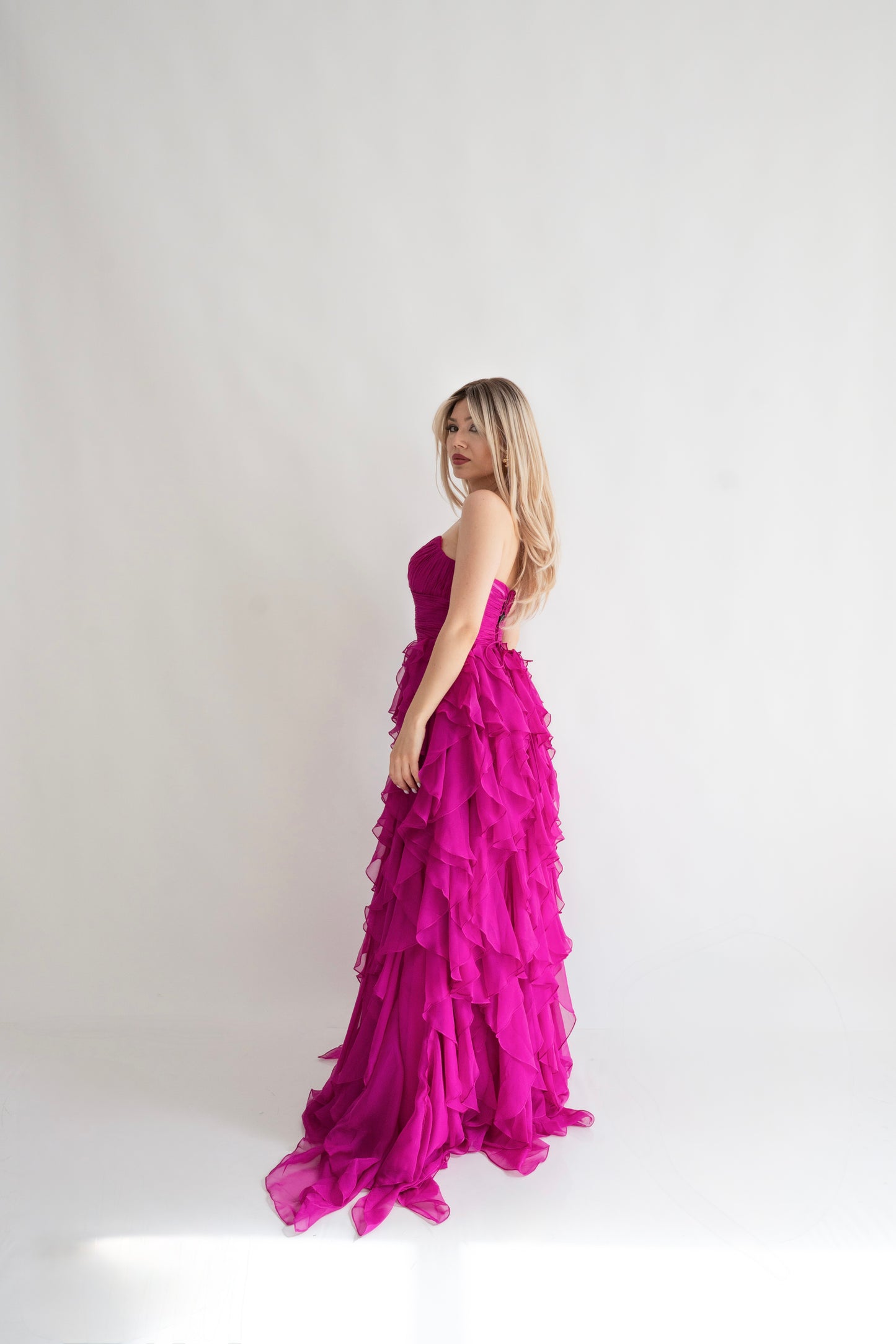 Rochie de Seară prințesă, decolteu inimă și cu Volane - Ruffle Elegance (AT5) - Magenta