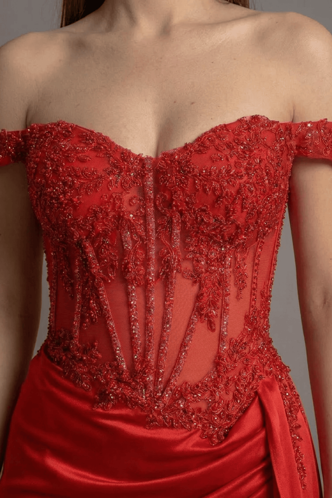 Rochii fără bretele – Eleganță, încredere și feminitate