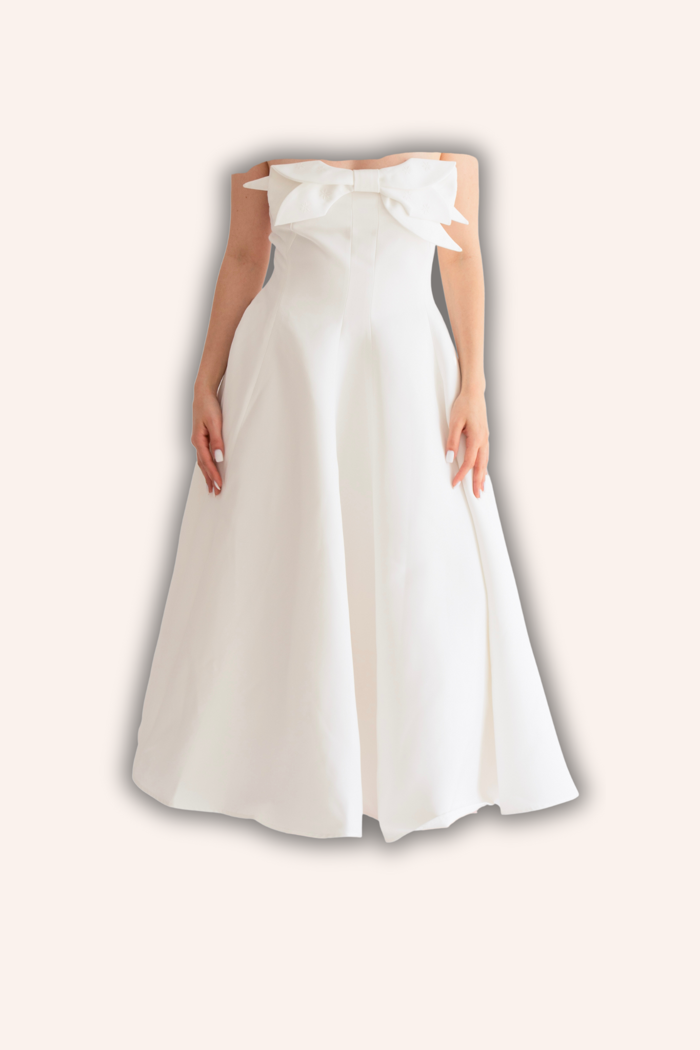 Rochie albă midi “Monroe” cu decolteu și fundă delicată – perfectă pentru cununia civilă