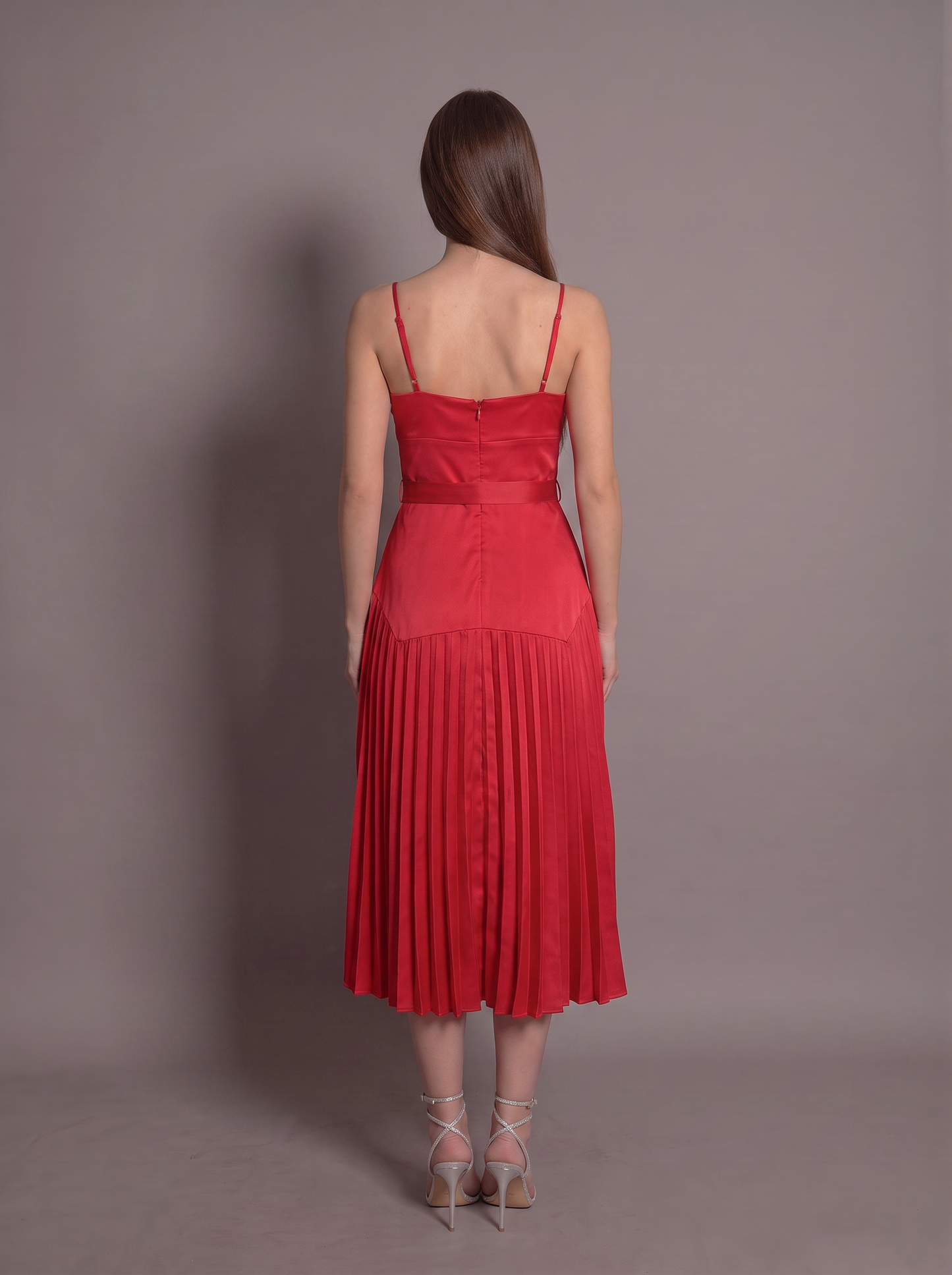 Rochie Valentina Red | Rochie Midi Roșie Plisată din Satin cu Curea